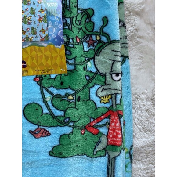 SpongeBob SquarePants Patrick Decorating Christmas Tree Blanket Throw 50 X 70” - Picture 6 of 16